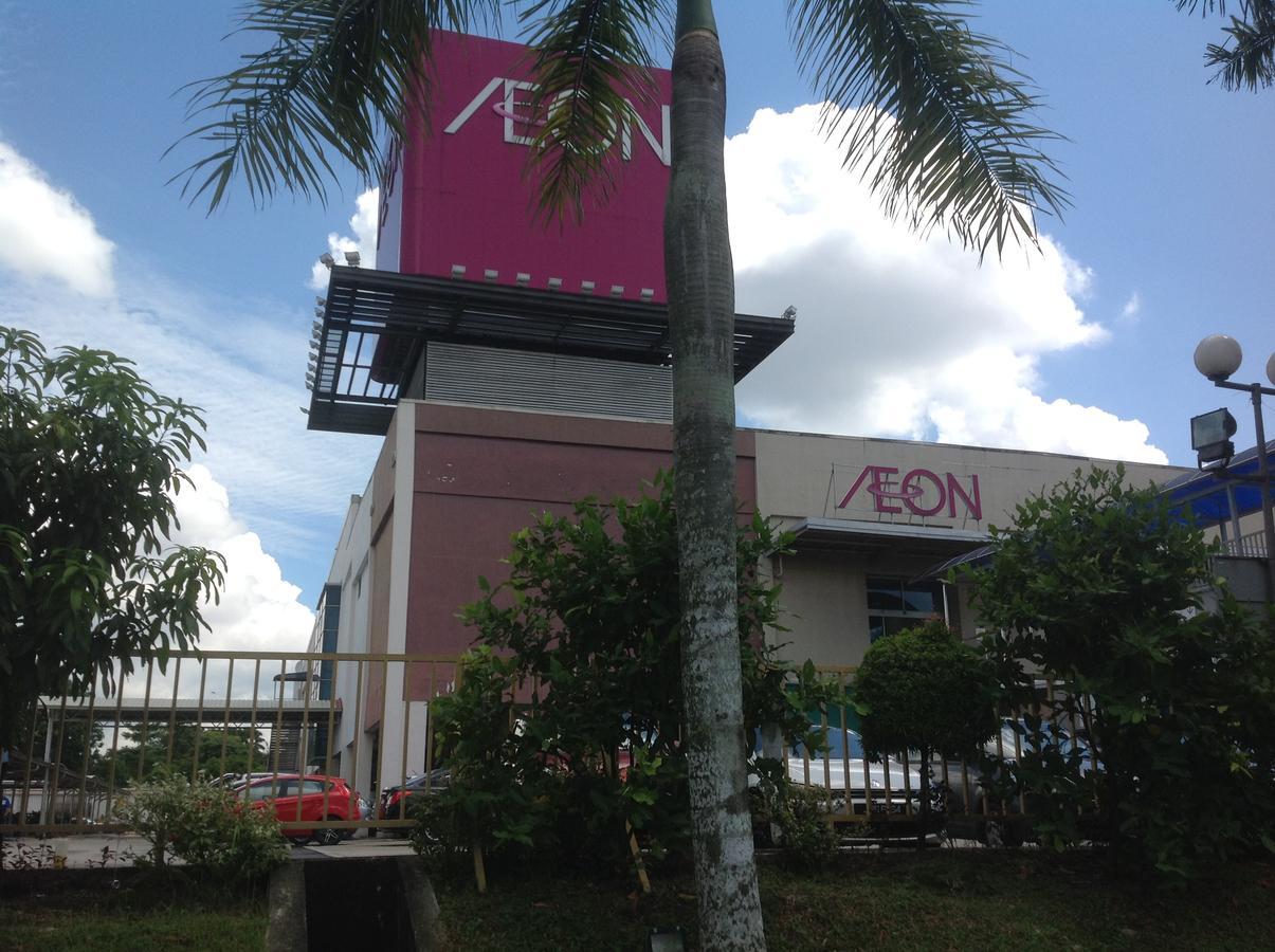 The Uni Garden Hotel Skudai Exterior foto
